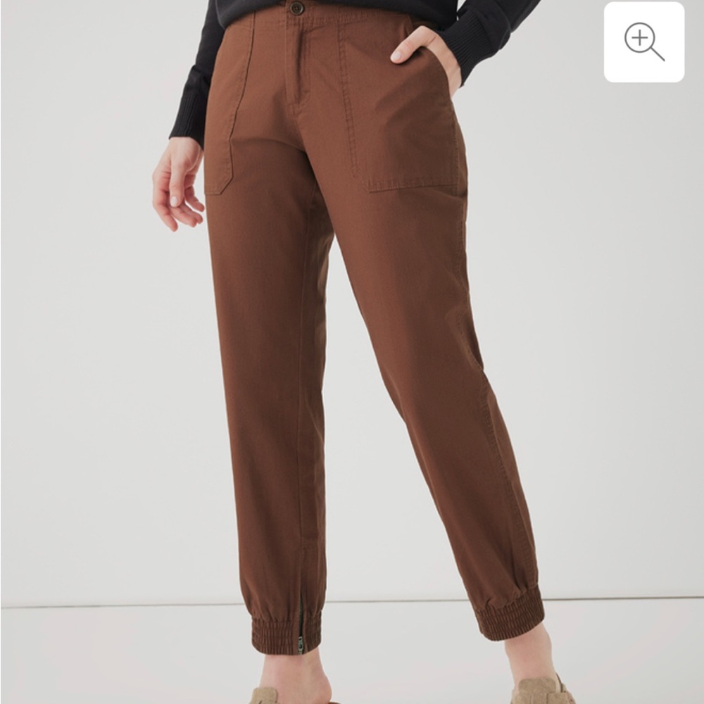 NWT Woven Twill Utility Jogger